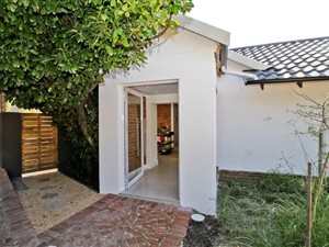 3 Bed House in Bordeaux