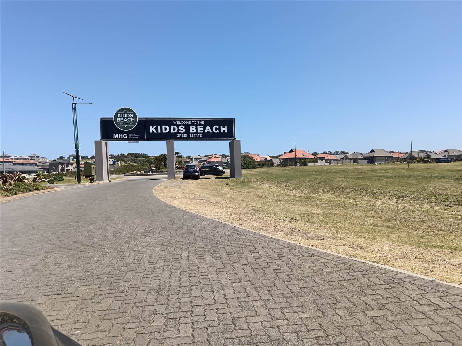 850 m² Land available in Kidds Beach photo number 1