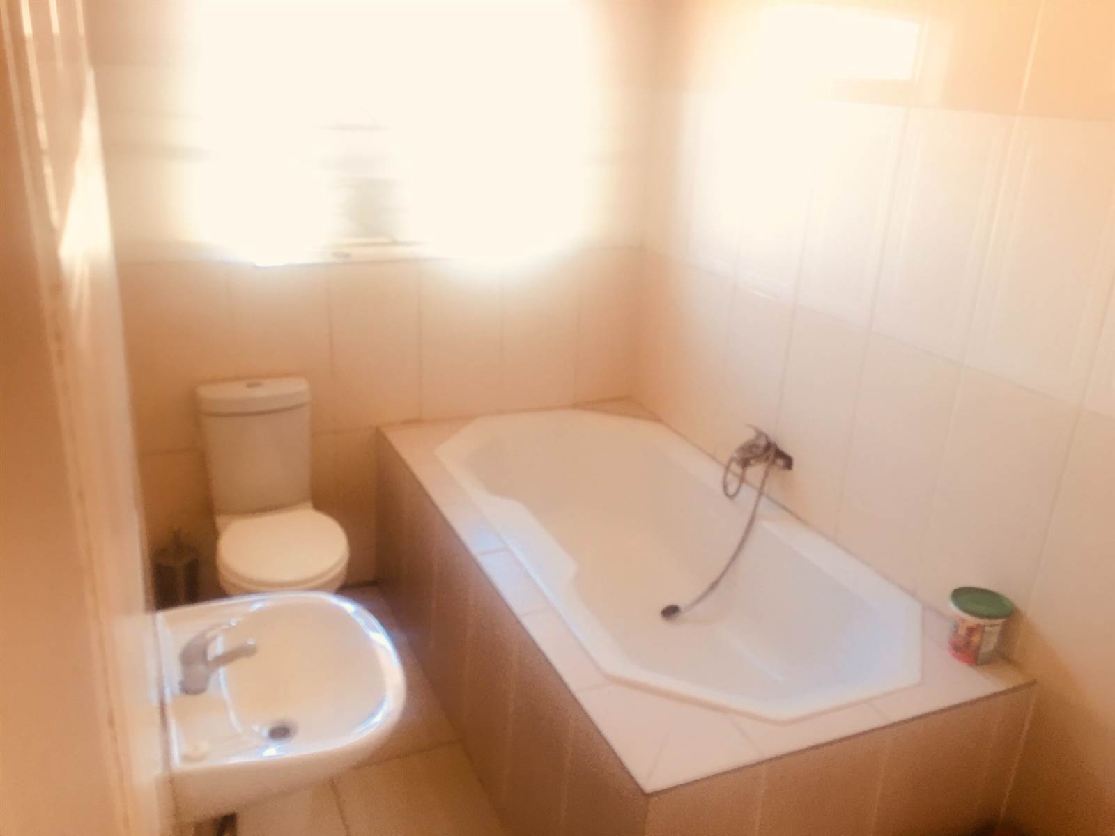 4 Bed House in Bloemfontein photo number 8