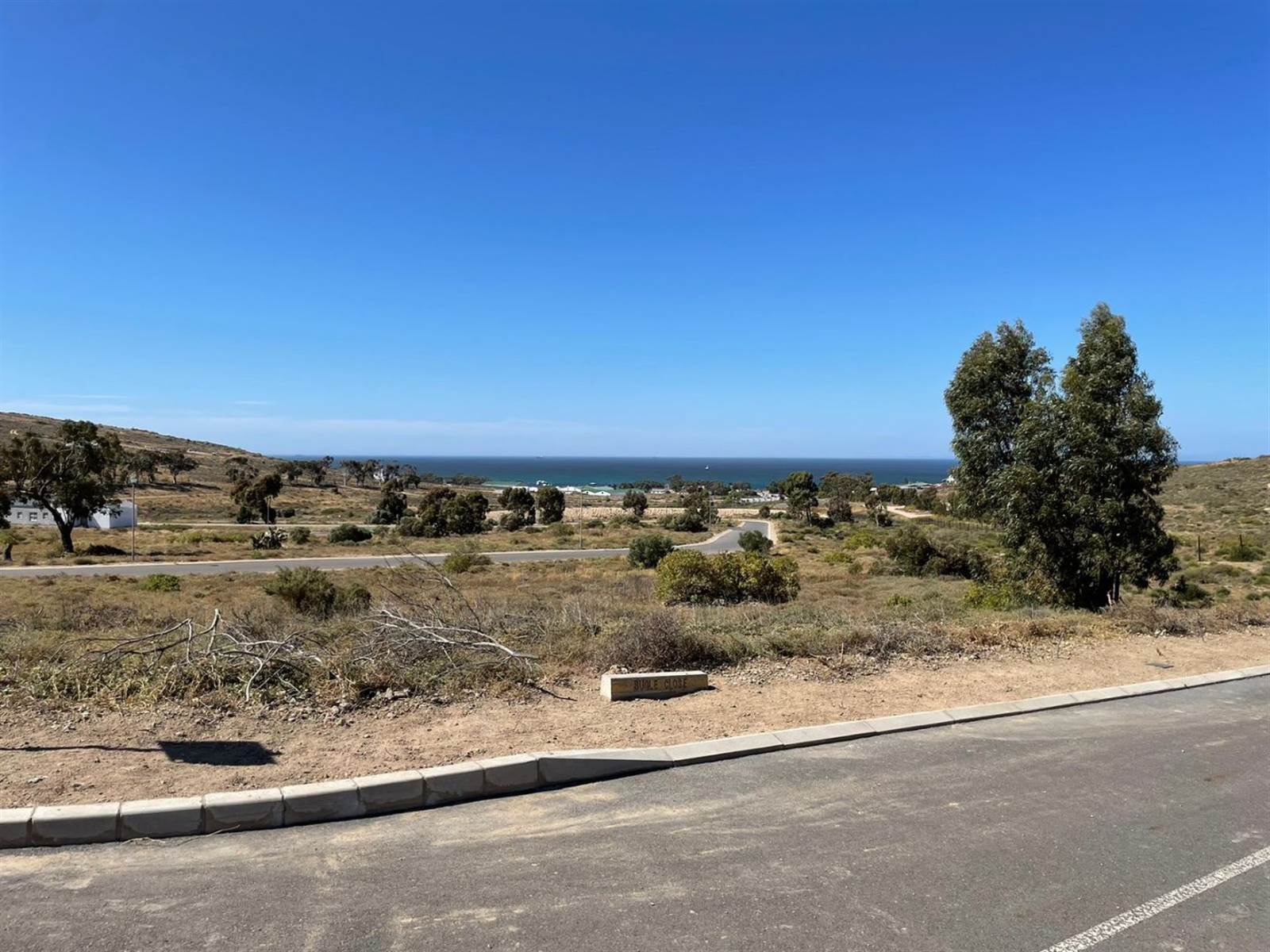 498 m² Land available in St Helena Views photo number 3