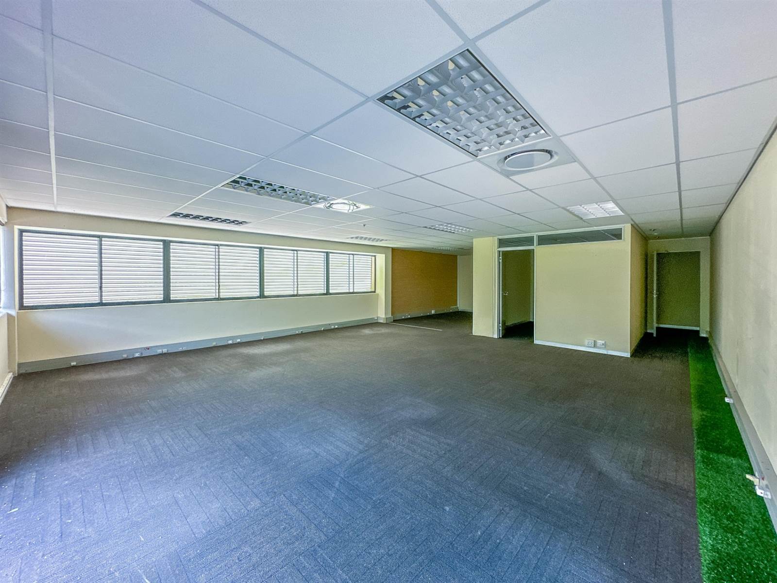 107  m² Office Space in Westville photo number 6