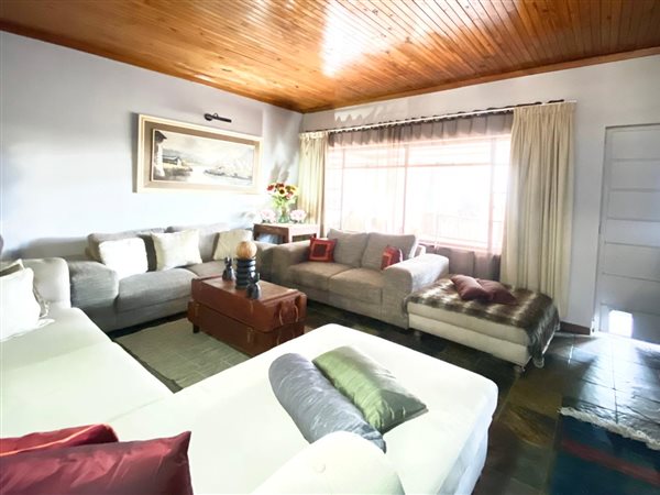 3 Bedroom House 3 Bedroom House