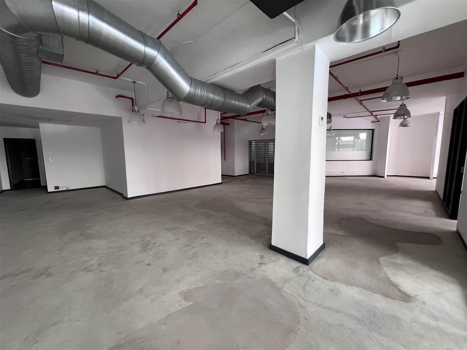 680  m² Retail Space in Cape Town City Centre photo number 10