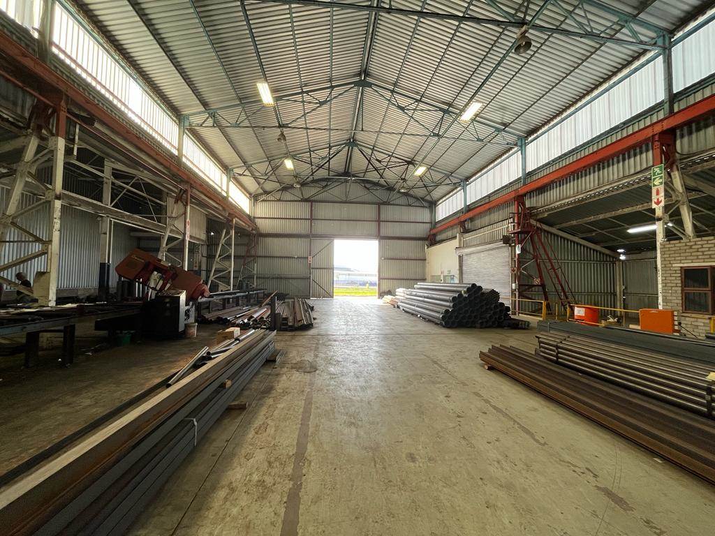 1163  m² Industrial space in Gately photo number 2