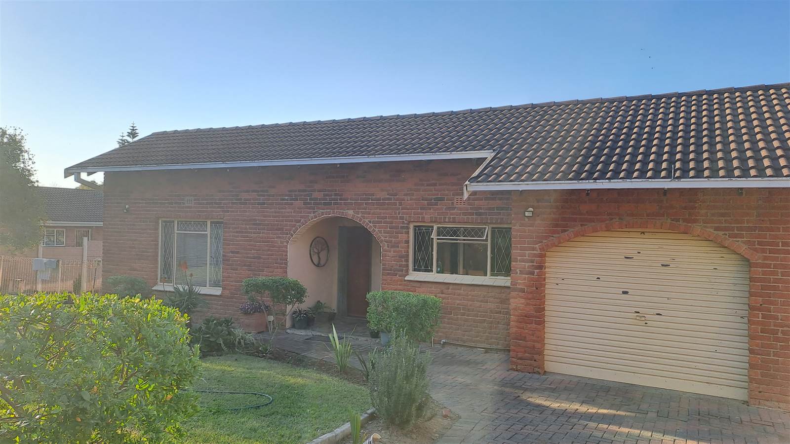 3 Bed House in Estcourt photo number 1