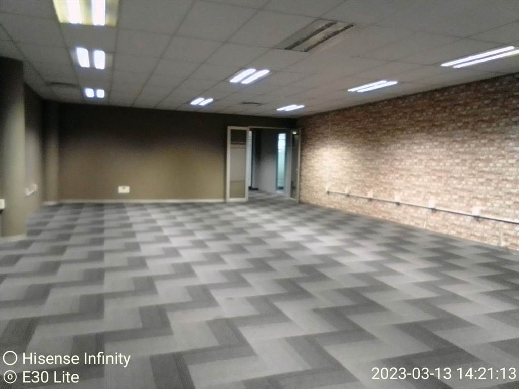 1733  m² Office Space in Waterkloof Glen photo number 18