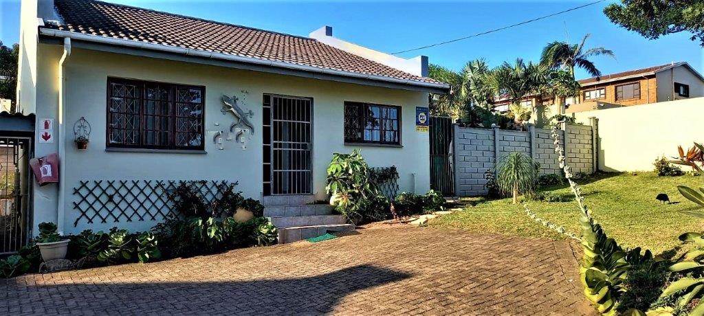 2 Bed Townhouse in Uvongo photo number 1