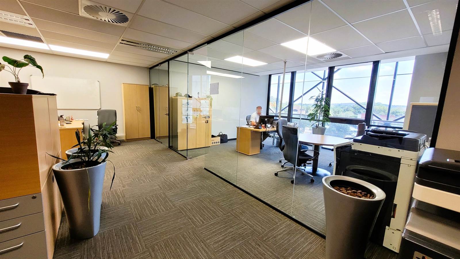 268  m² Office Space in Menlyn photo number 14