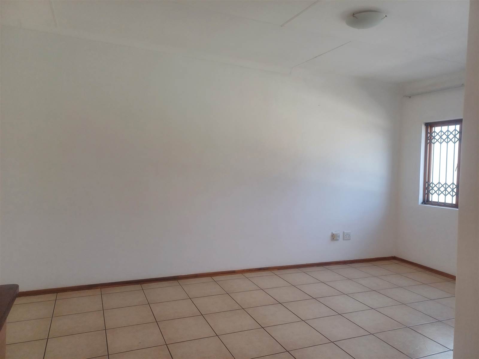 2 Bed Apartment in Hesteapark photo number 22