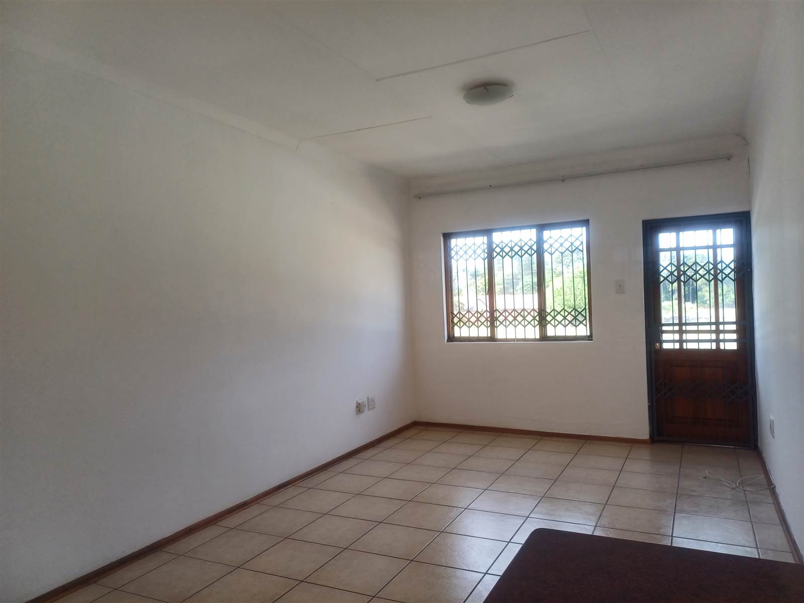 2 Bed Apartment in Hesteapark photo number 26