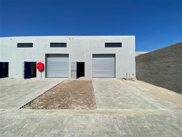 170 m² Industrial space 170 m² Industrial space