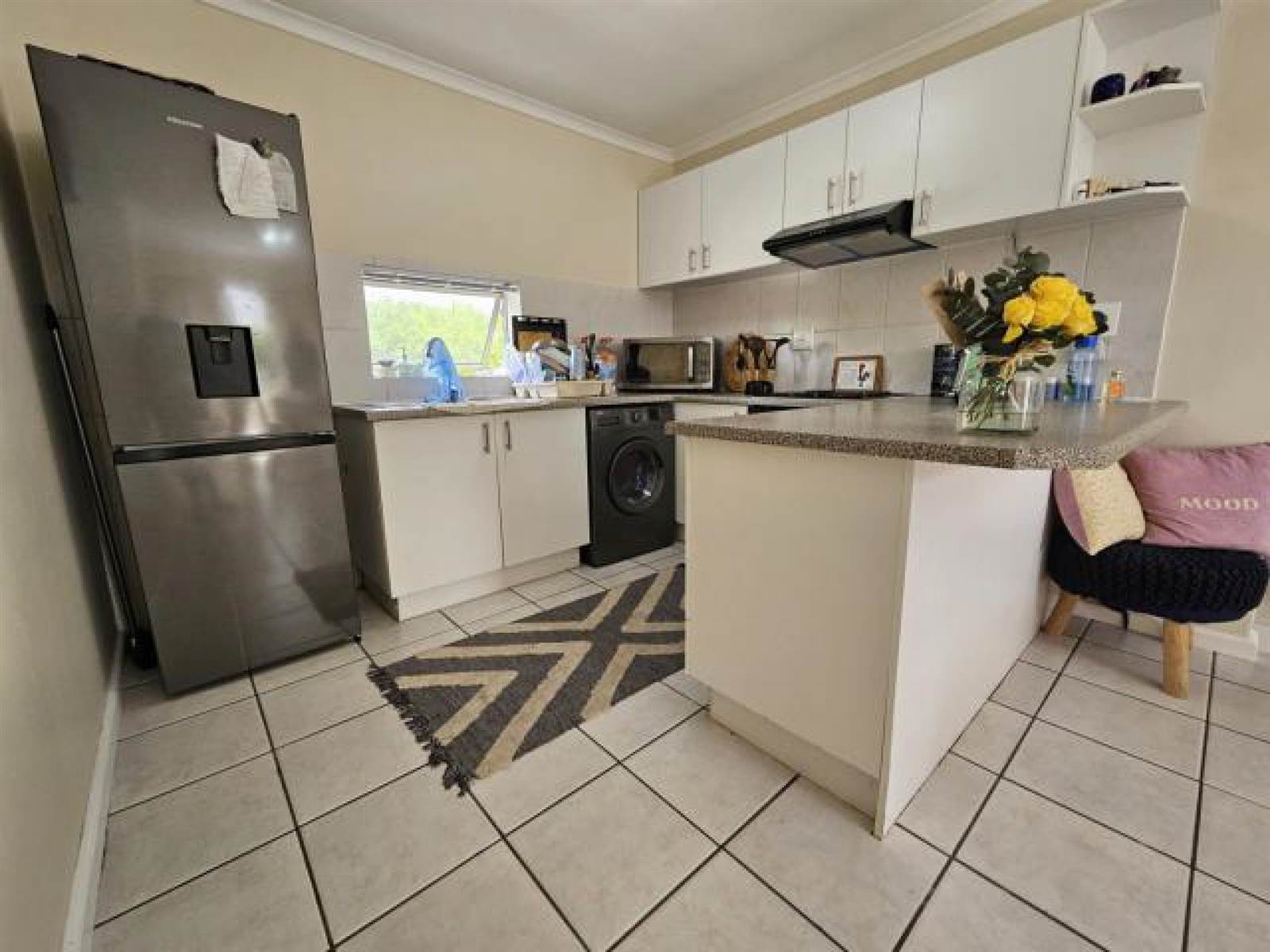 2 Bed Townhouse in Sonstraal Heights photo number 6