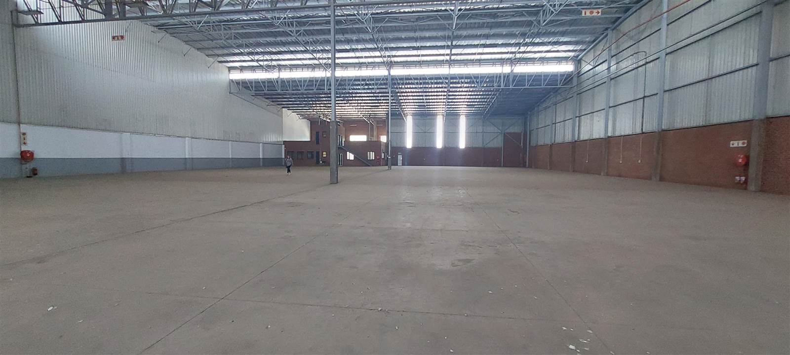 2974  m² Industrial space in Pomona AH photo number 11