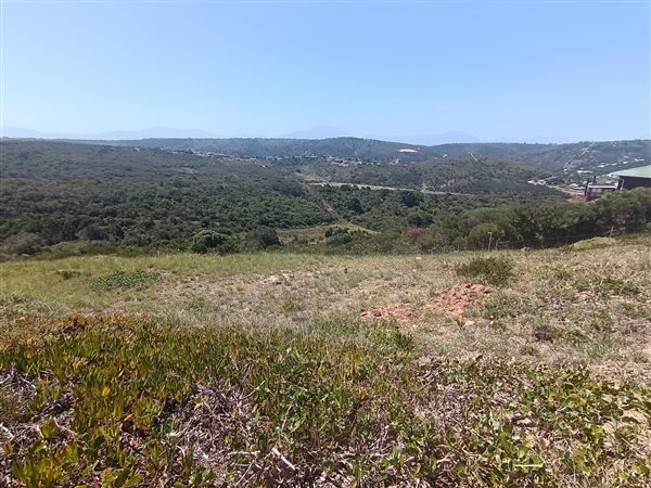 824 m² Land