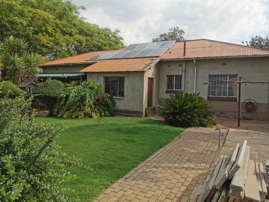 3 Bed House in Brenthurst photo number 22