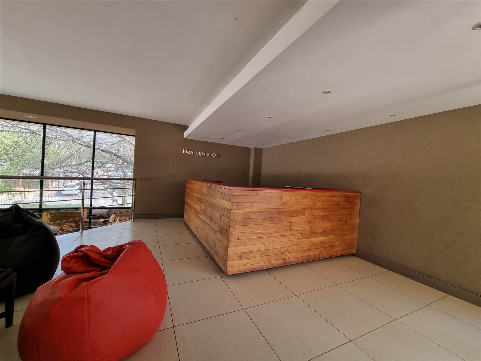 216  m² Commercial space in Rivonia photo number 5