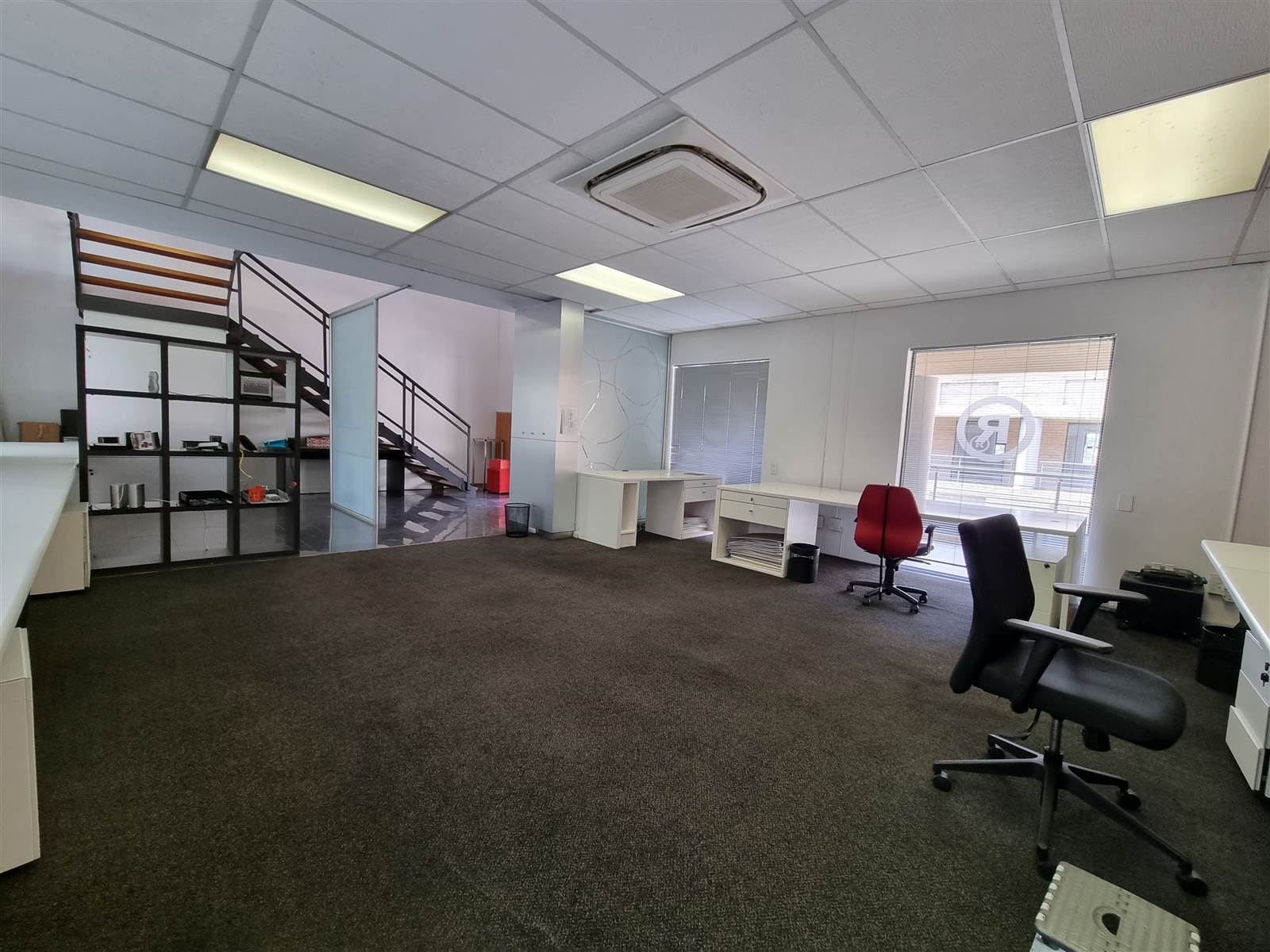 216  m² Commercial space in Rivonia photo number 13