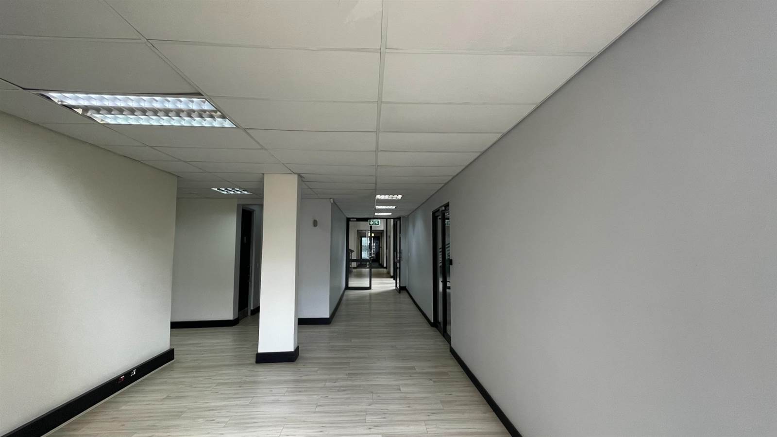 27108  m² Office Space in Bryanston photo number 17