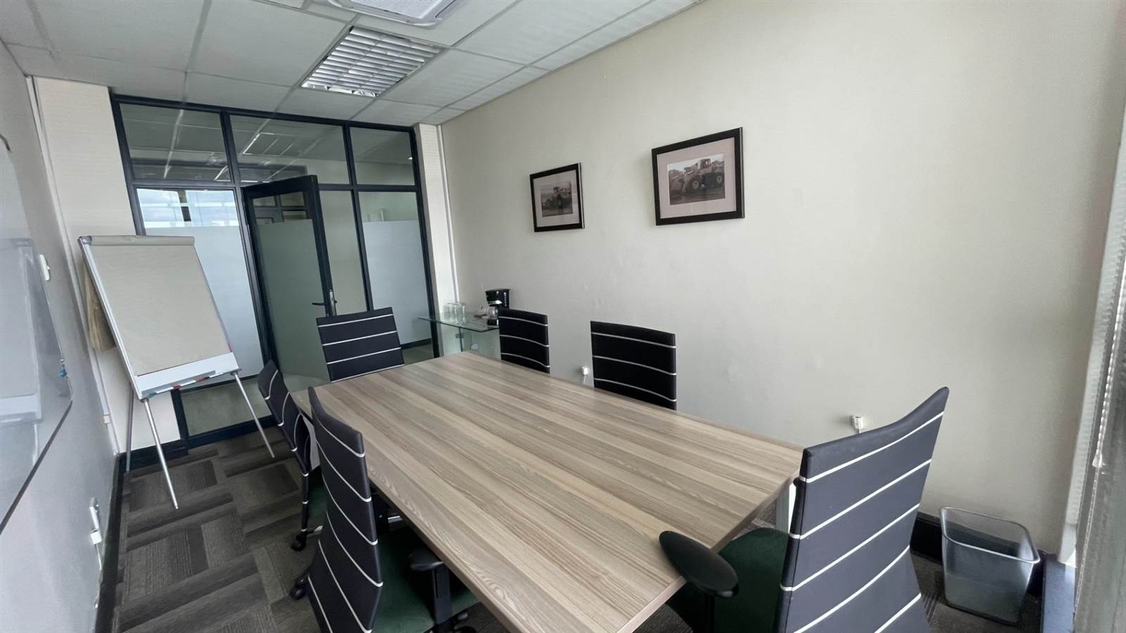 27108  m² Office Space in Bryanston photo number 15