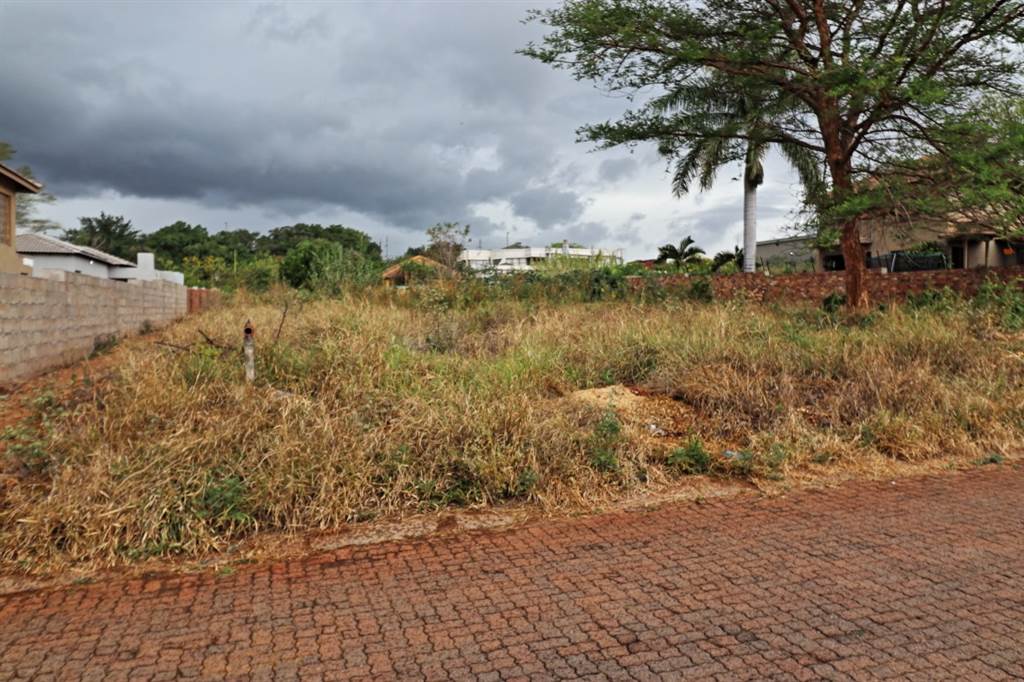 710 m² Land available in Malelane photo number 1
