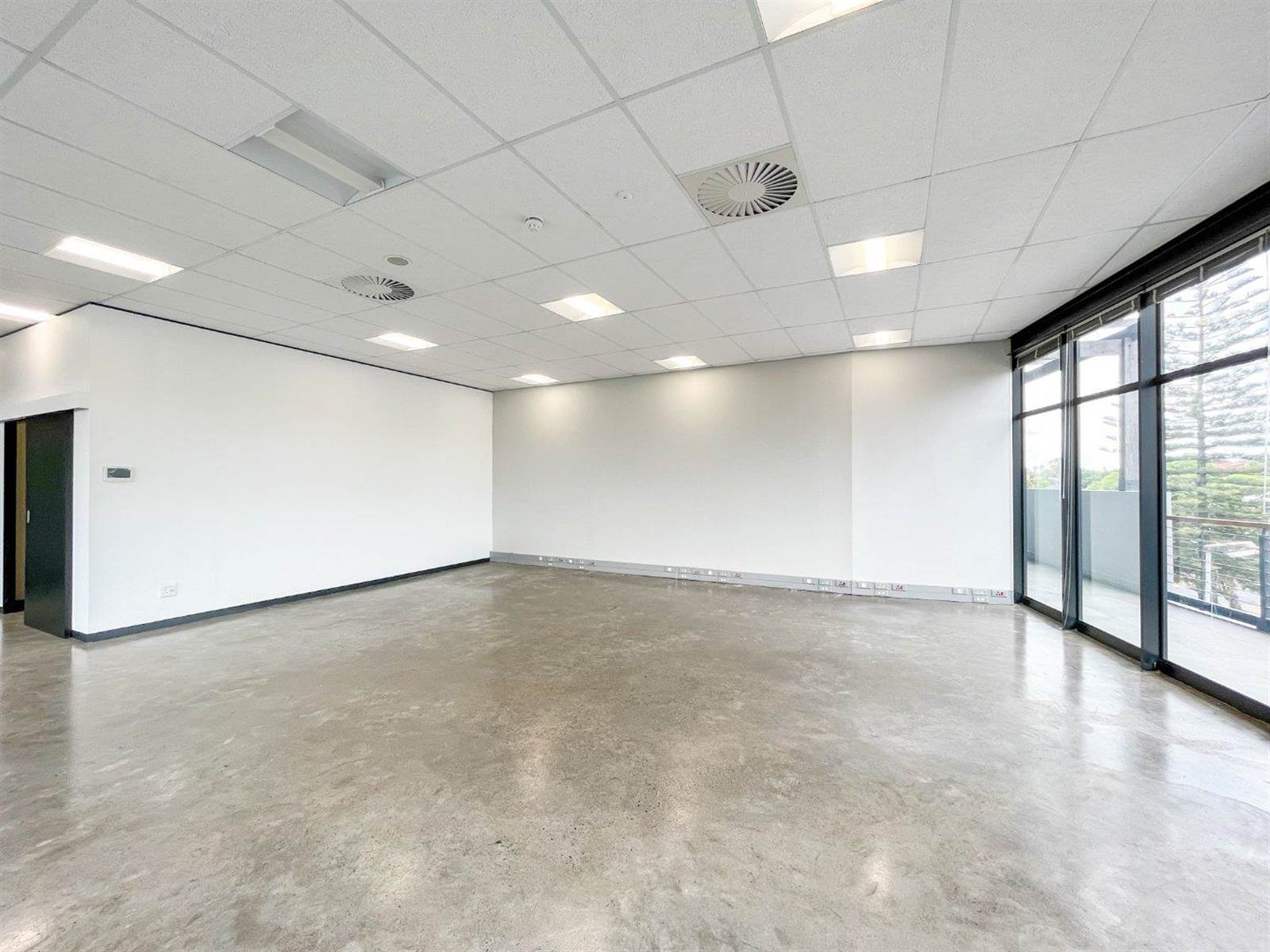 157  m² Office Space in Durbanville photo number 3