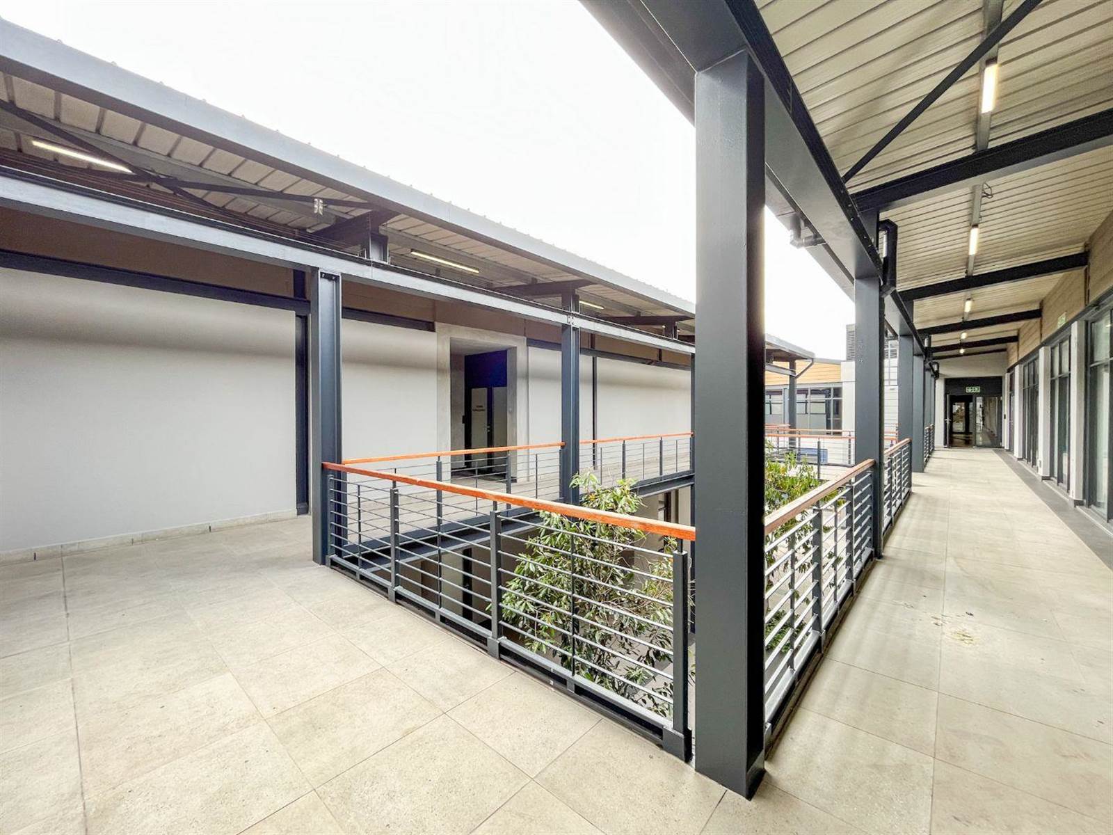 157  m² Office Space in Durbanville photo number 16