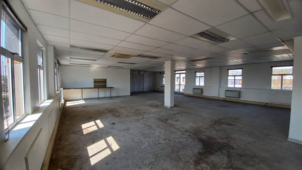 364  m² Commercial space in Menlyn photo number 14