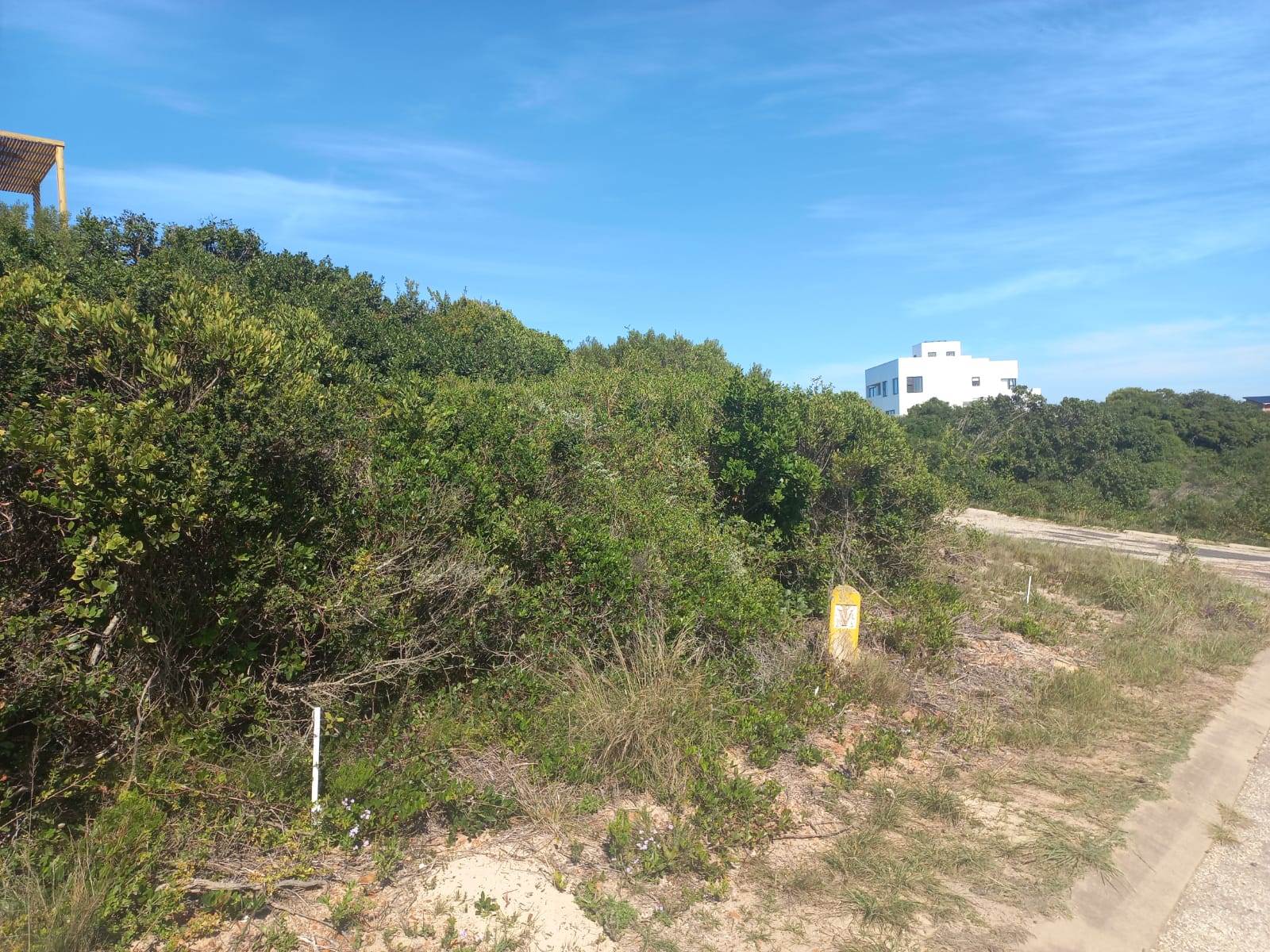 734 m² Land available in Paradise Beach photo number 6