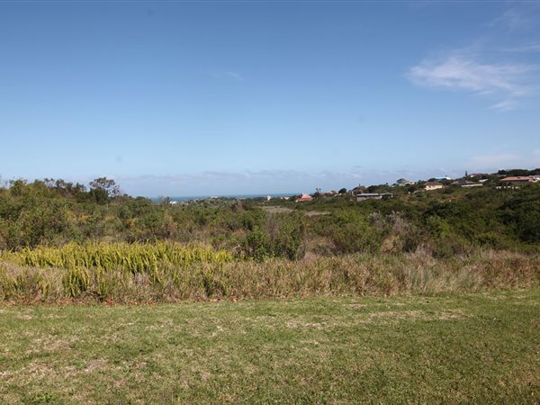 910 m² Land available in Forest Downs