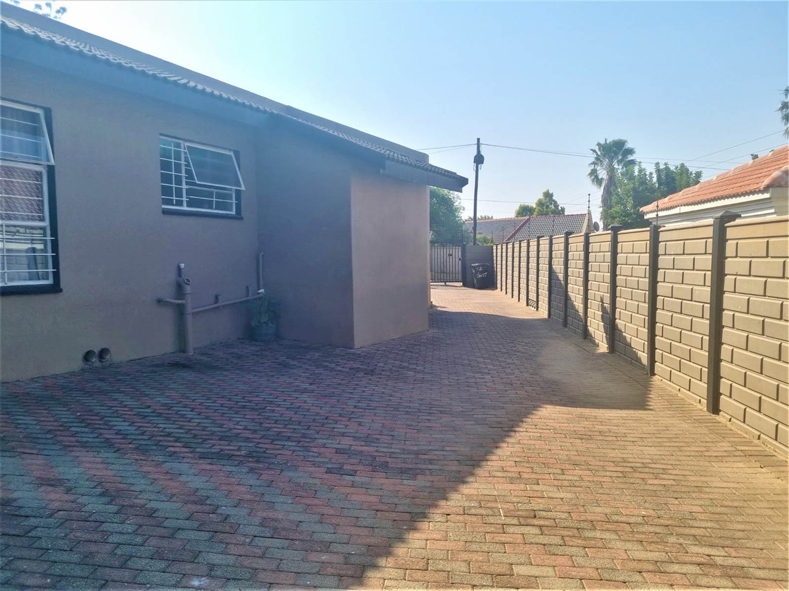 1 Bed House in Bloubosrand photo number 2