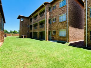 2 Bed Apartment in Boksburg West
