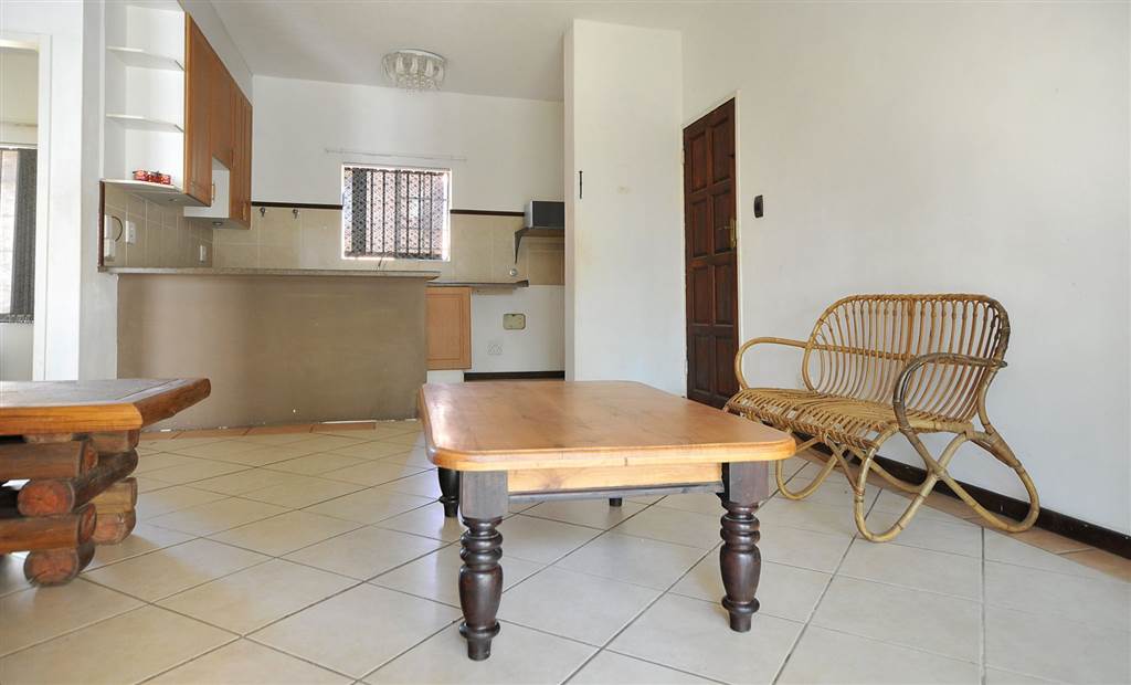 2 Bedroom House 2 Bedroom House