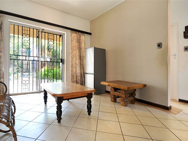 2 Bedroom House 2 Bedroom House