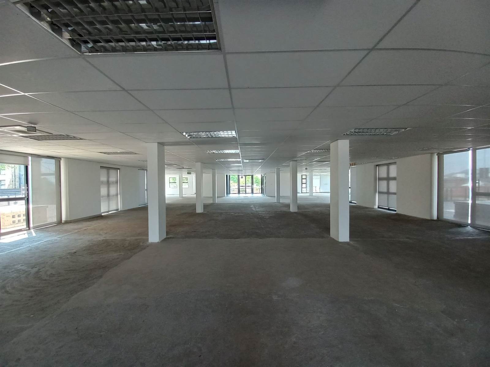 11947  m² Commercial space in Paulshof photo number 12