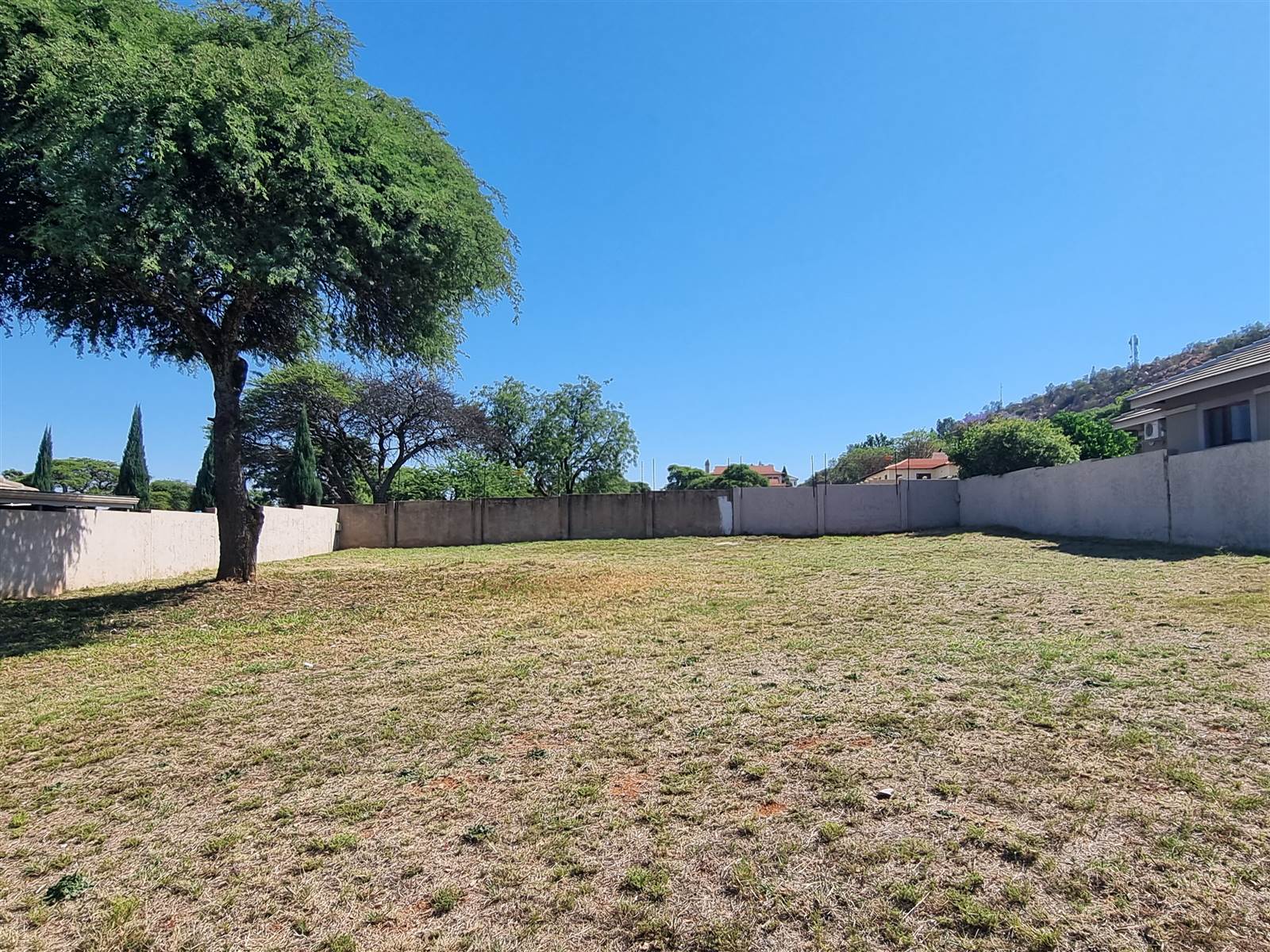 710 m² Land available in Wilkoppies photo number 2