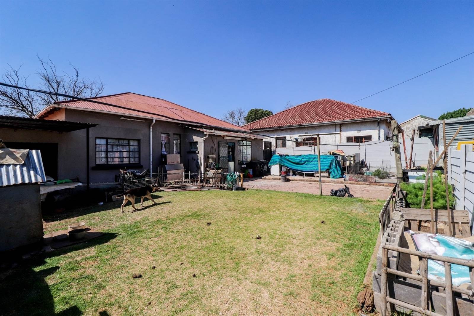 2 Bed House in Turffontein photo number 1