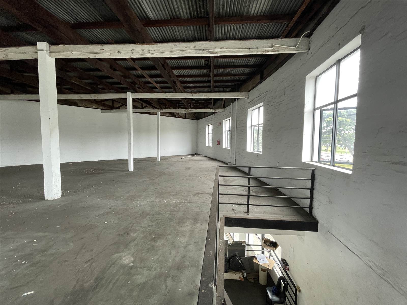 576  m² Industrial space in Umbilo photo number 12
