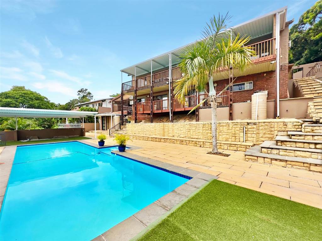 3 Bedroom House 3 Bedroom House