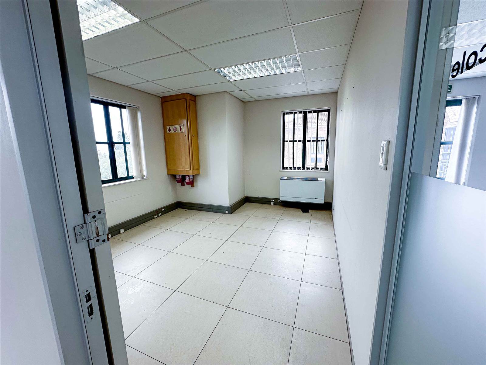 194  m² Commercial space in Bryanston photo number 12