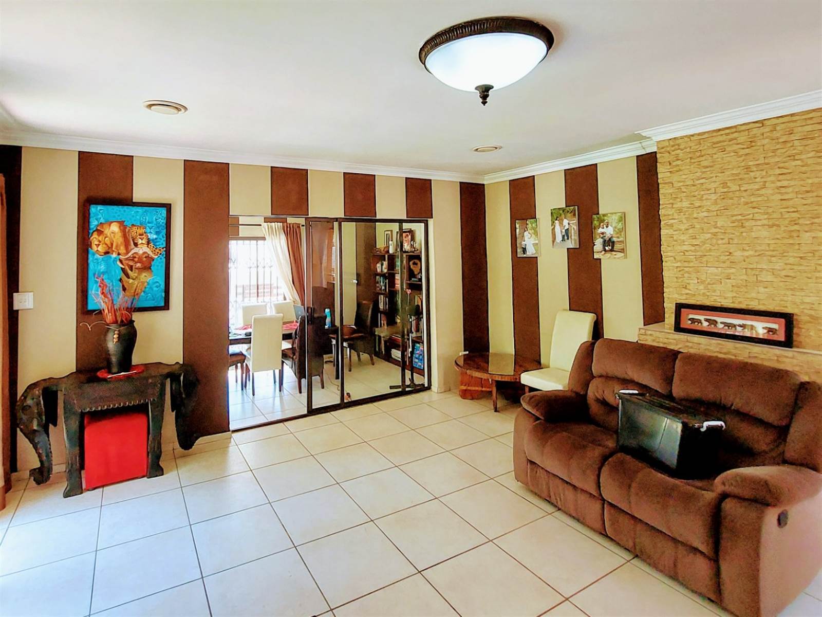 3 Bed House in Johannesburg North photo number 15