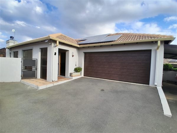 3 Bed Townhouse in Fochville