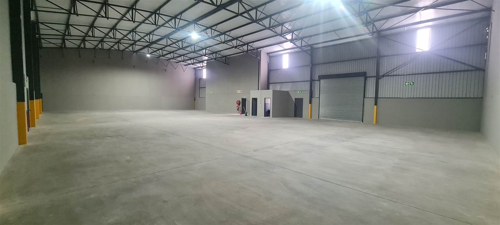 654  m² Industrial space in Knopjeslaagte photo number 1