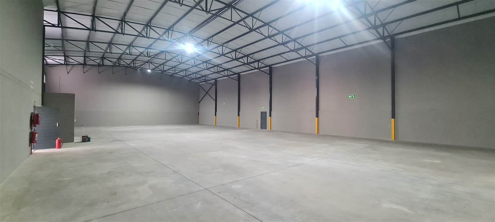 654  m² Industrial space in Knopjeslaagte photo number 5