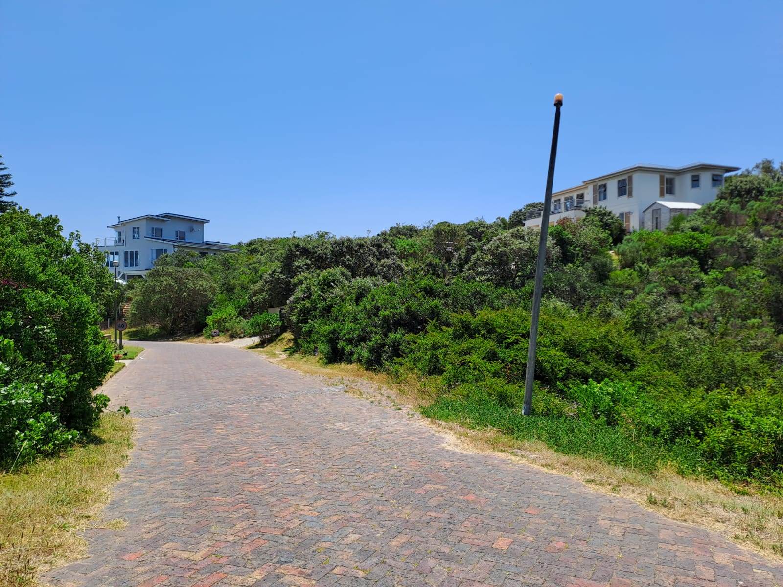 1090 m² Land available in Cola Beach photo number 4