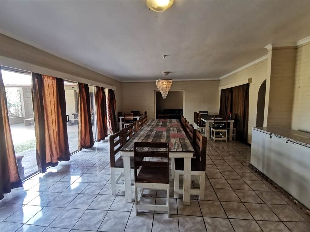5 Bed House in Kwambonambi photo number 3