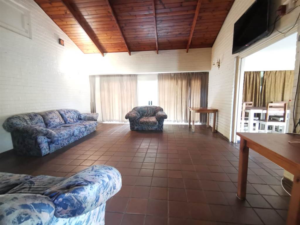 5 Bed House in Kwambonambi photo number 7