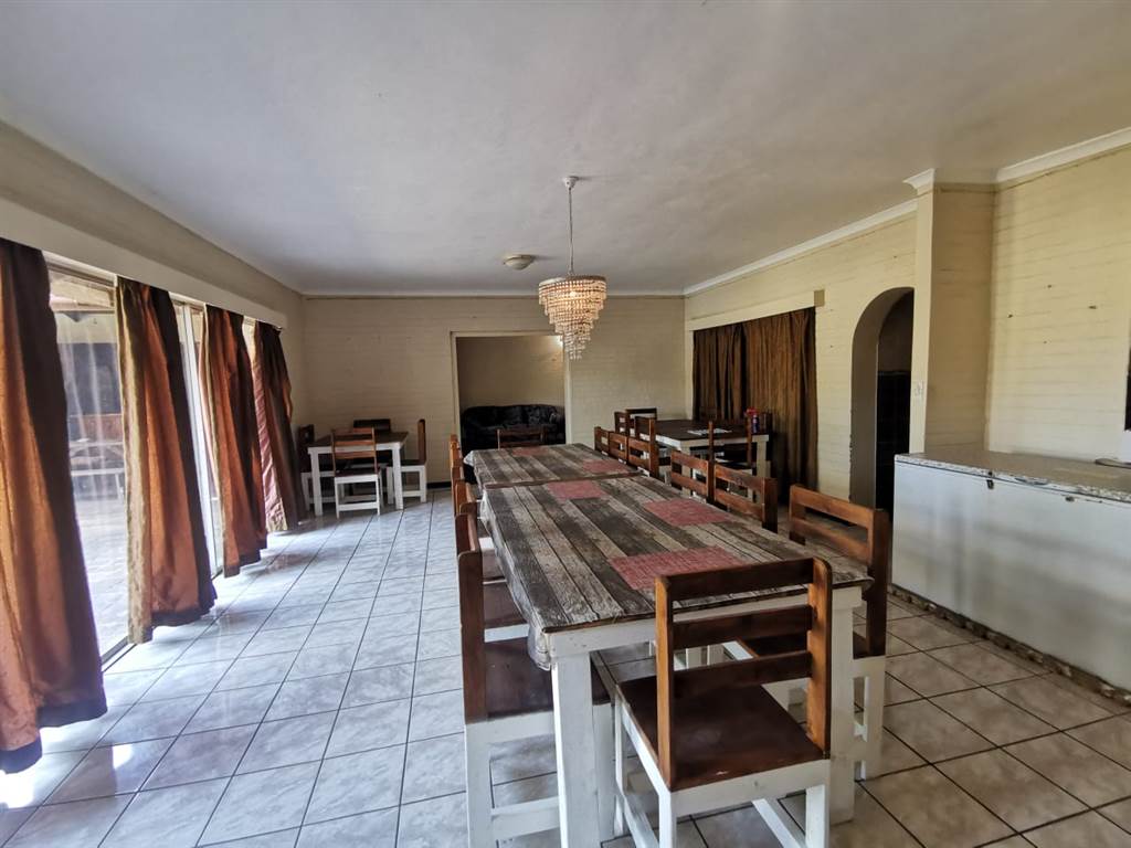 5 Bed House in Kwambonambi photo number 8