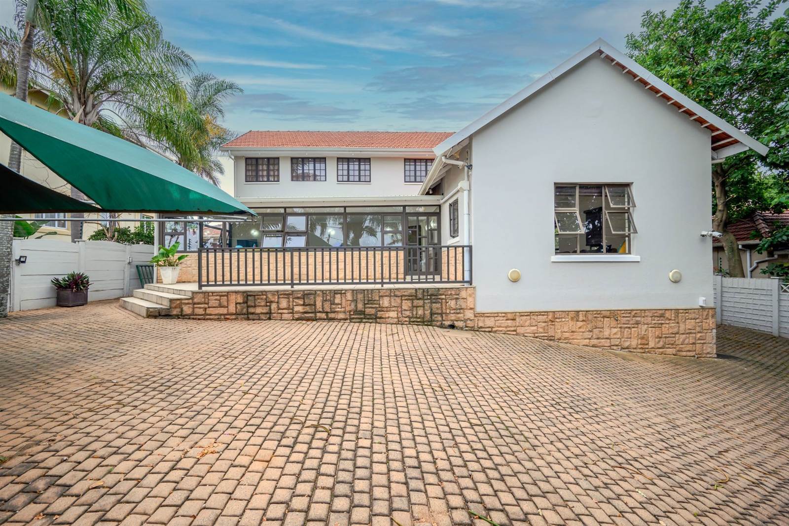 5 Bed House in Durban North photo number 2