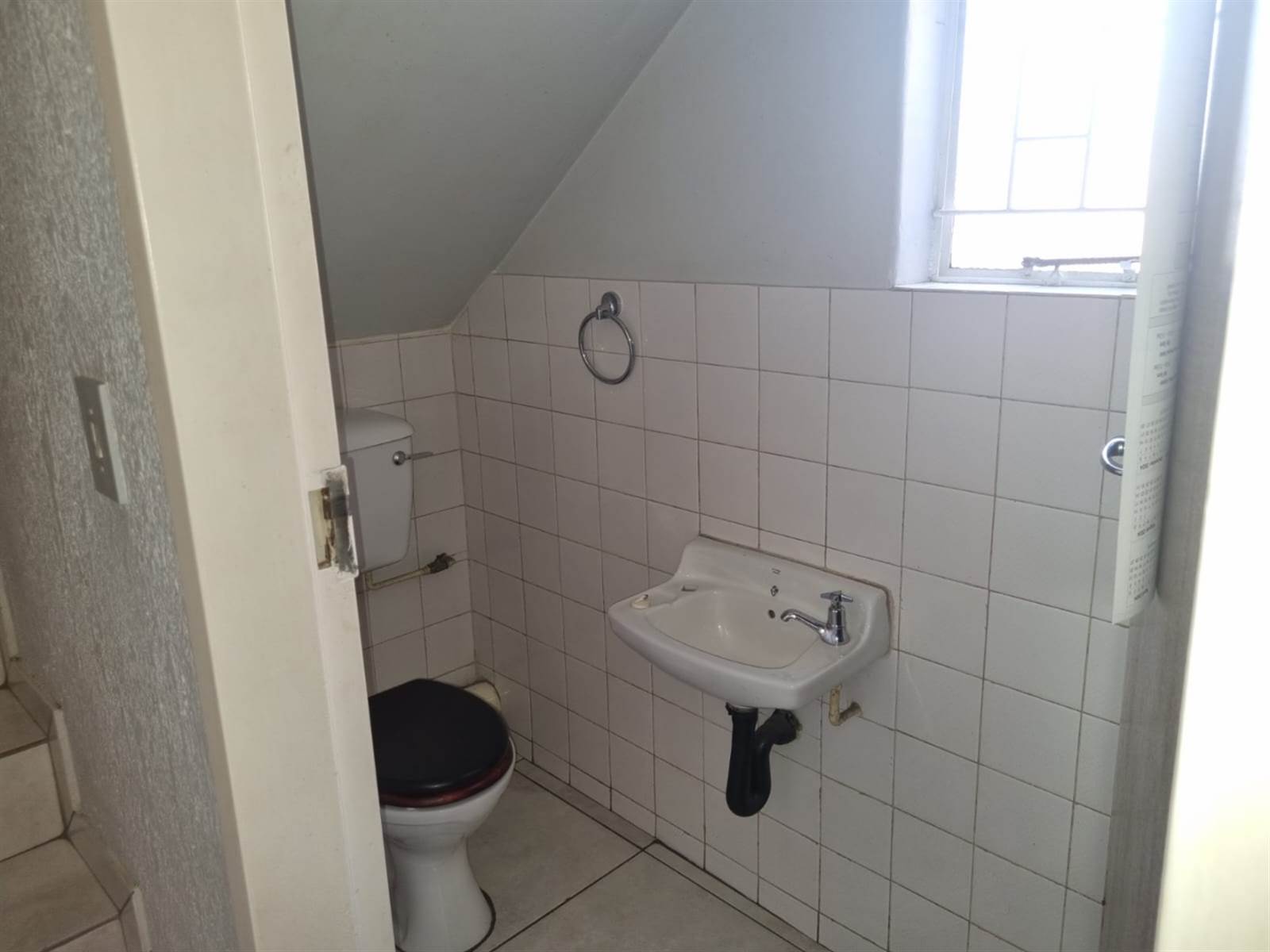 2 Bed Townhouse in Rustenburg Central photo number 6