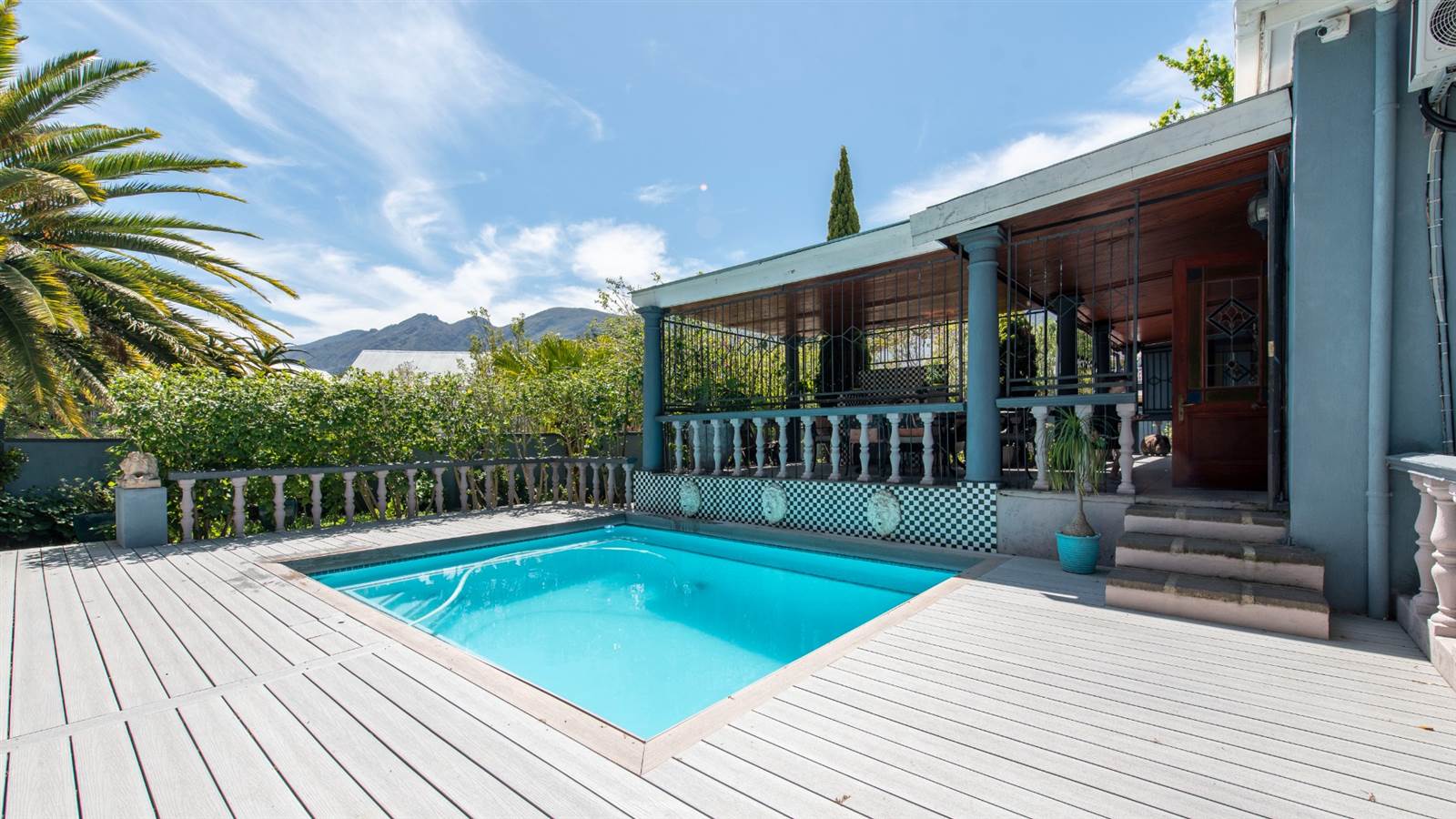 5 Bed House in Franschhoek photo number 1
